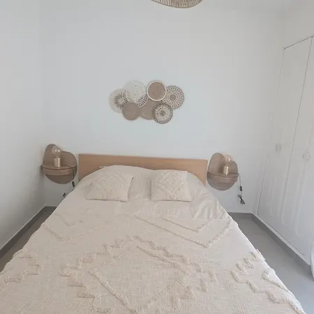 Apartment 2 Pieces Proche Antibes